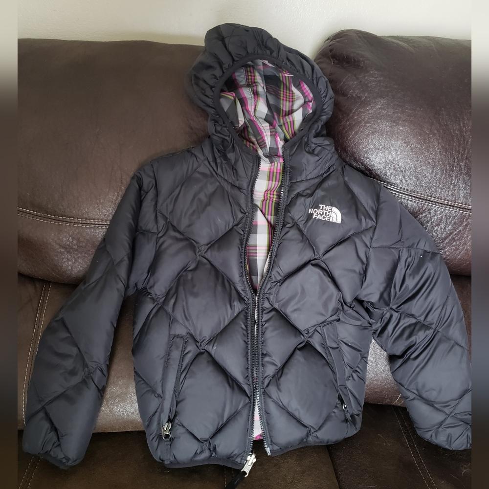 The north face kids girls puffer jacket xs(6)